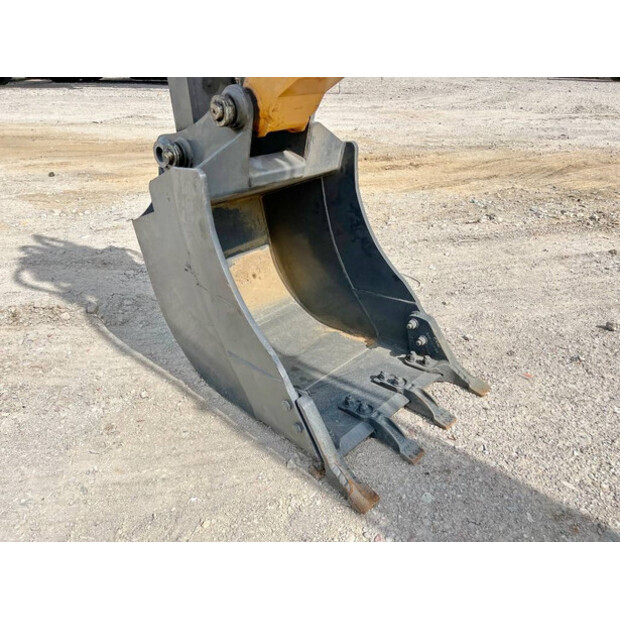 2023 كاس 851FX-42264392