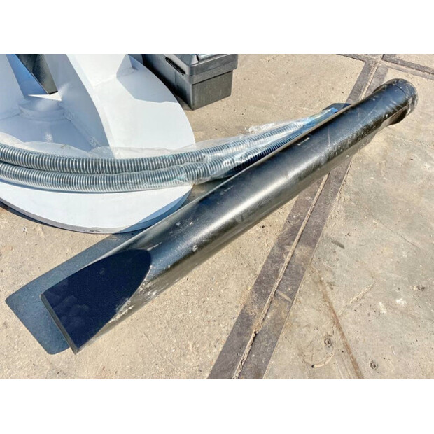 2025 Maxx 2000-42264413