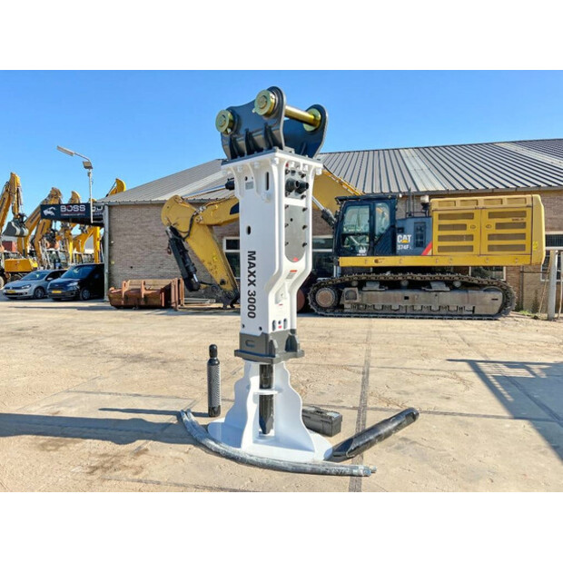 2025 Maxx 3000-42264434