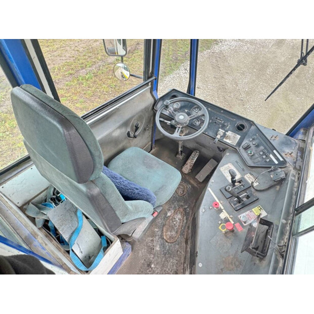 2004 KALMAR PT122-42264792