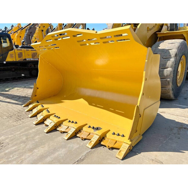 2023 كاتربيلر 988K-42265113