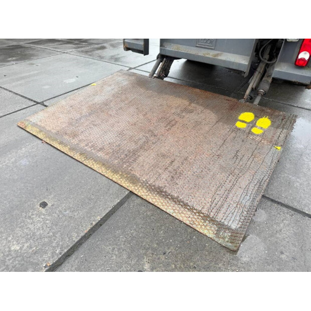 2000 Floor FLO-12-10K1-42265128