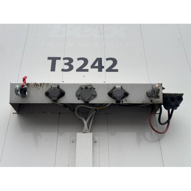 2000 Floor FLO-12-10K1-42265137