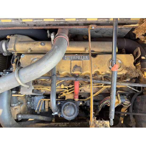 2002 كاتربيلر M322C-42265505