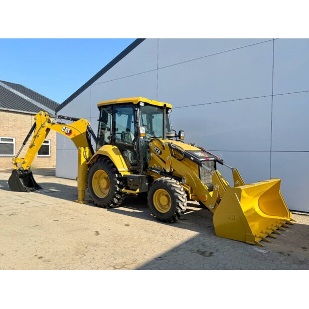 2025 Caterpillar 424-42266023