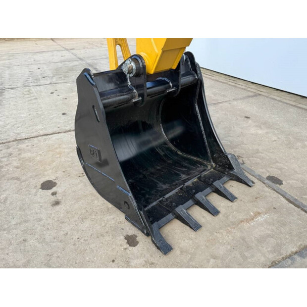 2025 Caterpillar 424-42266066