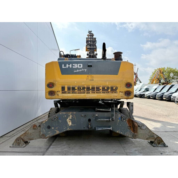 2017 Liebherr LH30M-42266594