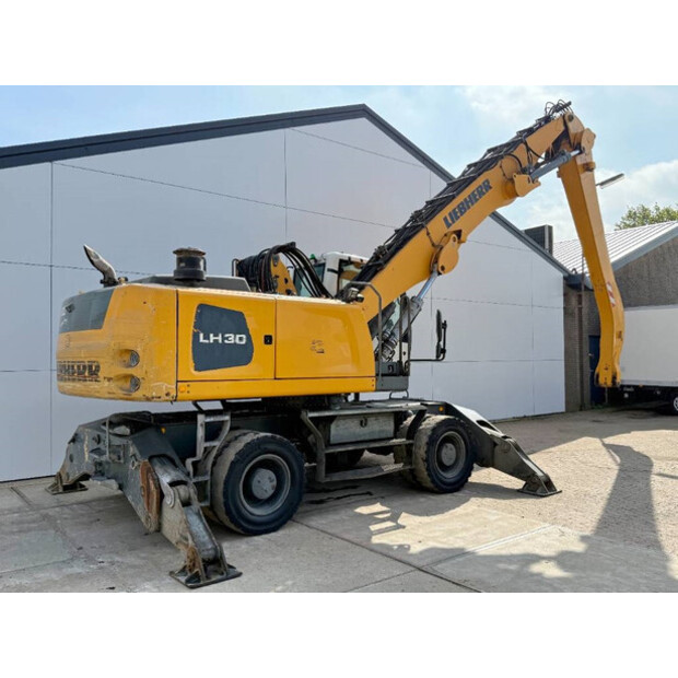 2017 Liebherr LH30M-42266595