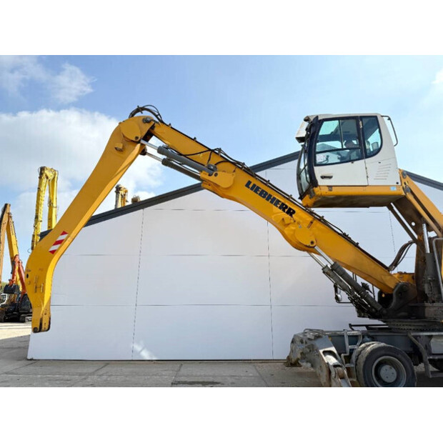 2017 Liebherr LH30M-42266601