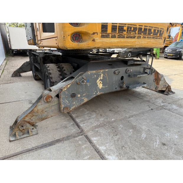 2017 Liebherr LH30M-42266605