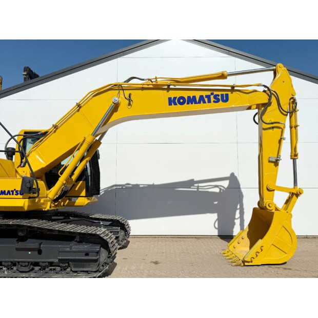 2024 Komatsu PC210LC-10M0-42267125