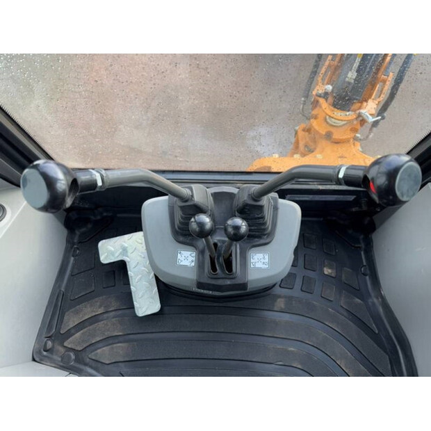 2025 كاس 570SV-42267526