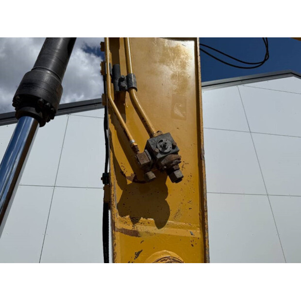 2011 Caterpillar 329ELN-42268432