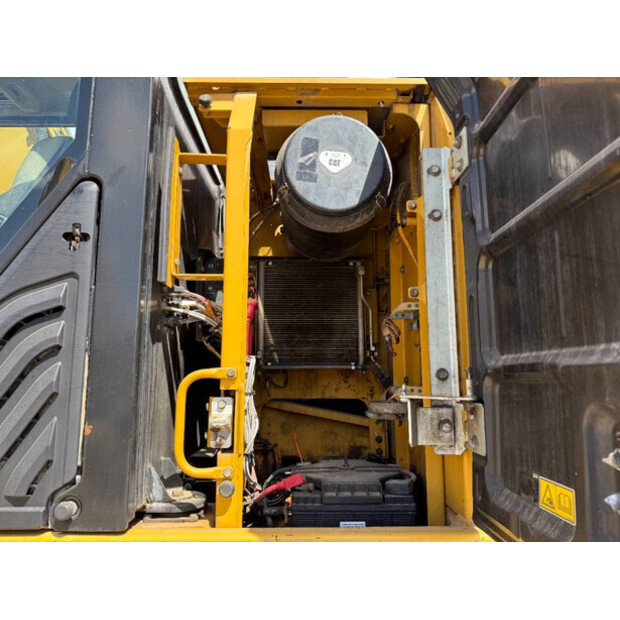 2011 Caterpillar 329ELN-42268438