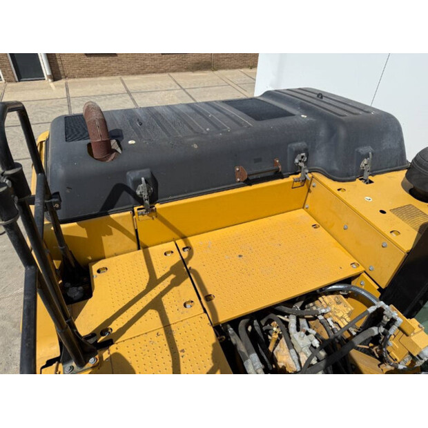 2011 Caterpillar 329ELN-42268441