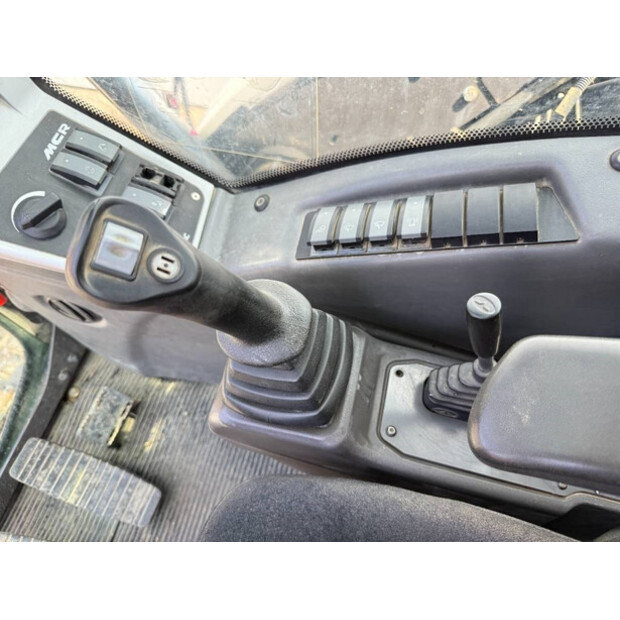 2015 ميكالاك 8MCR-42269033