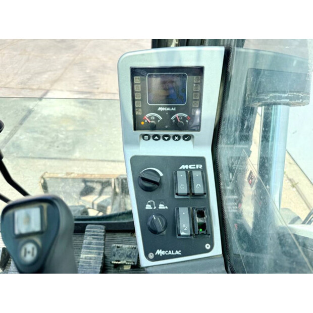 2015 ميكالاك 8MCR-42269034