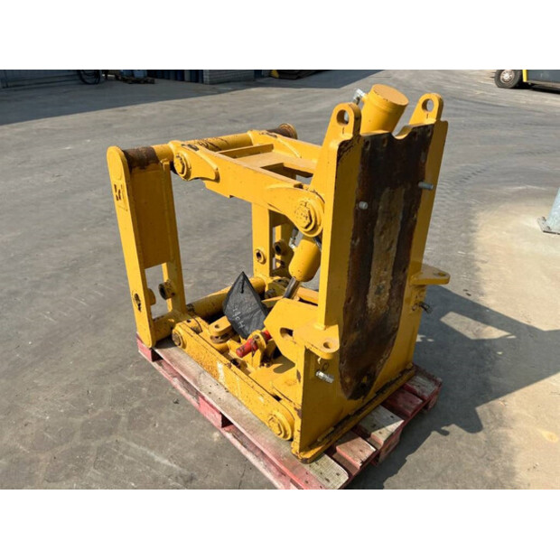 2025 Caterpillar 12H-42270460