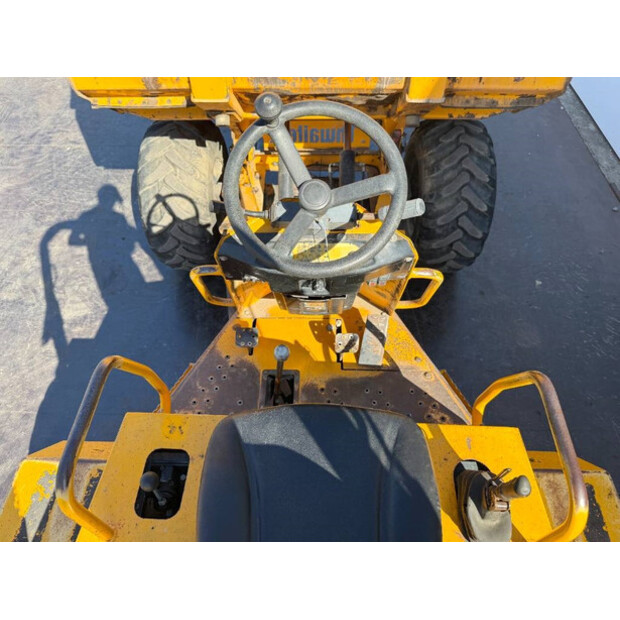 2008 ثوايتس 9T-42271321