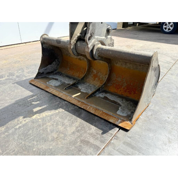 2019 JCB 86C-1-42271349