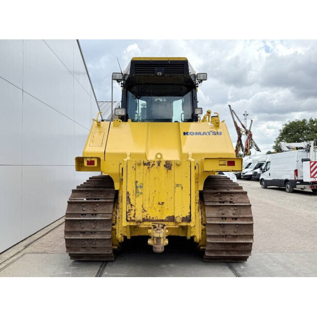 2018 كوماتسو D155AX-8-42271707