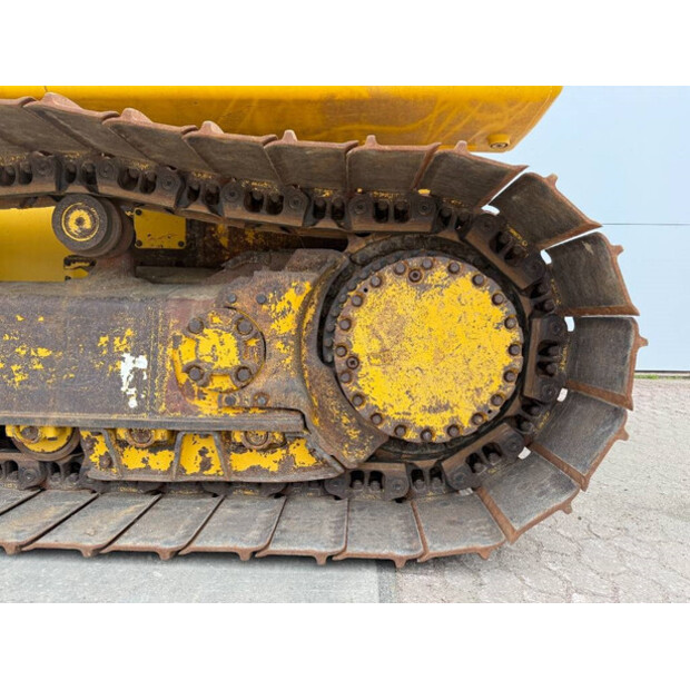 2020 كوماتسو D61PXI-24-42271803
