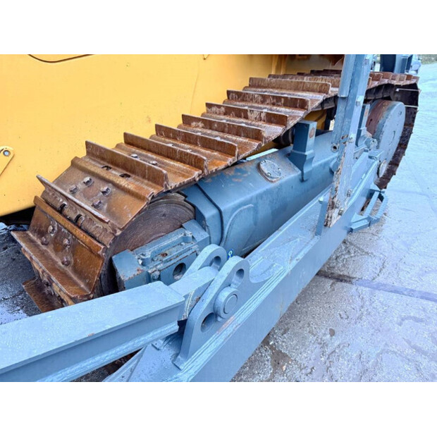 2023 ليبهير PR746-42271847