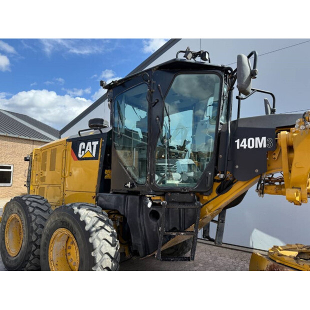 2018 Caterpillar 140M3-42271938
