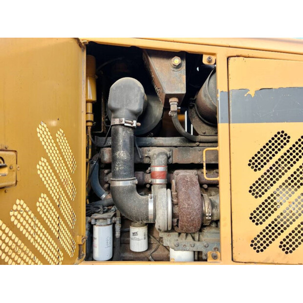 2002 فولفو G740B-42271961