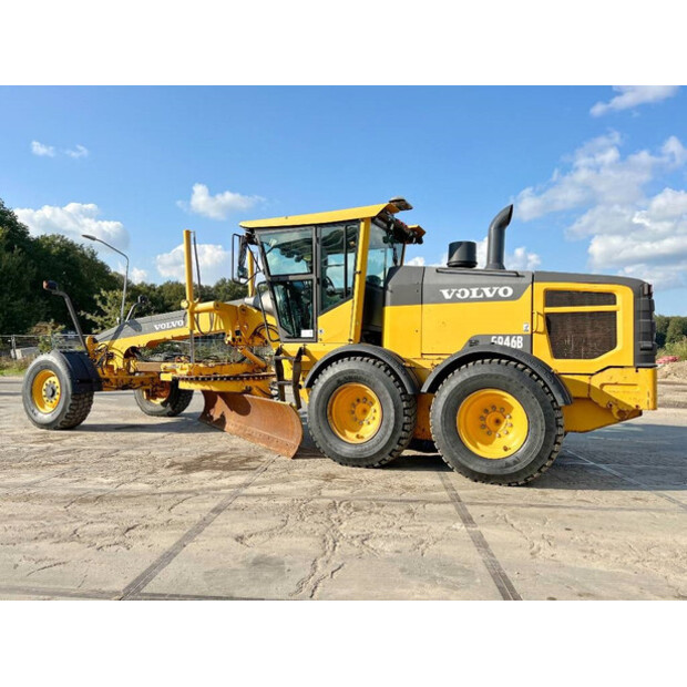 2013 Volvo G946B-42271991