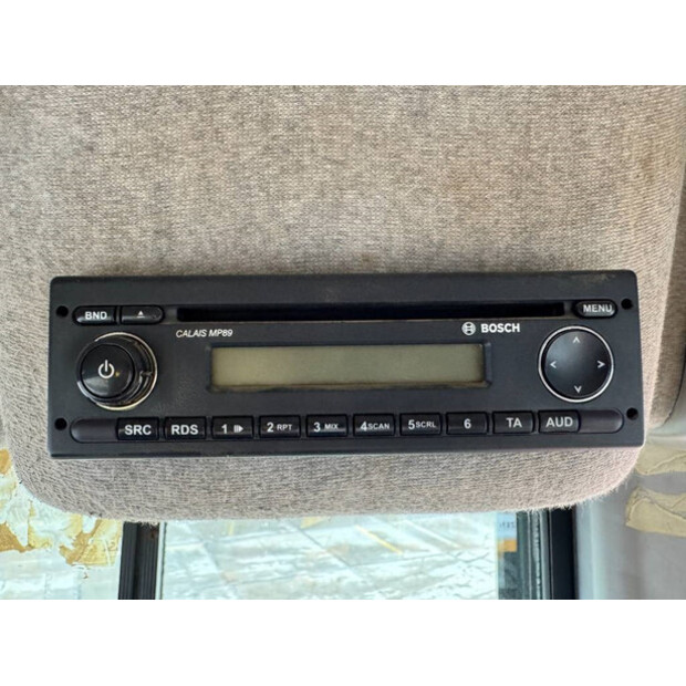 2012 Volvo G970-42272124