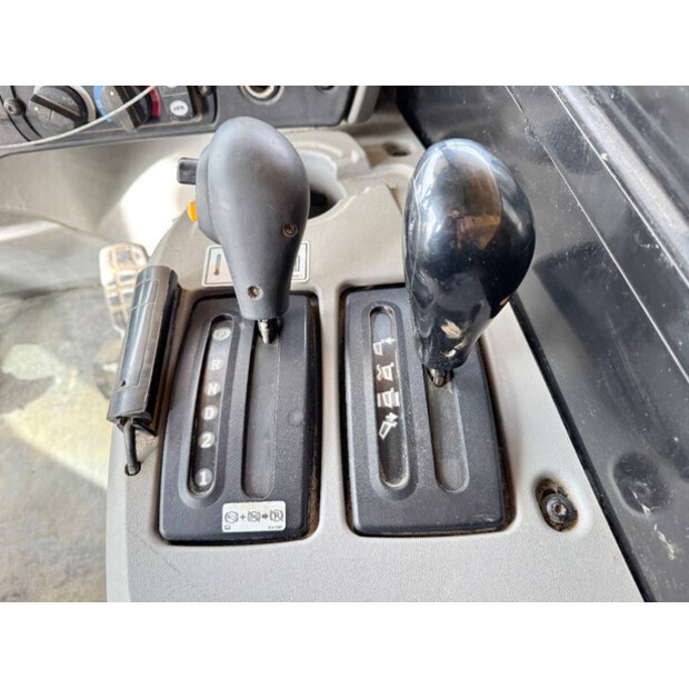 2012 Caterpillar 777G-42272155