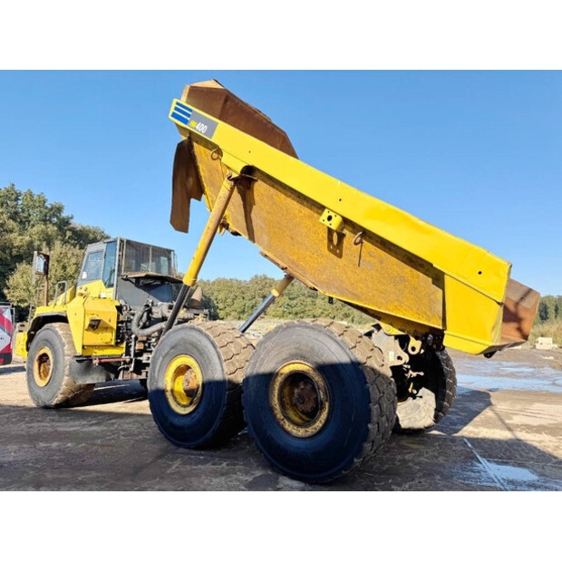 2008 كوماتسو HM400-2-42272185
