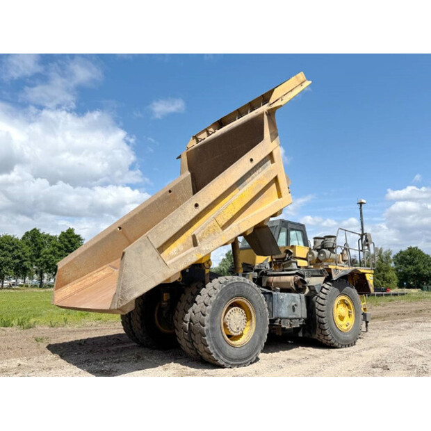 2008 Komatsu HD405-7-42272384