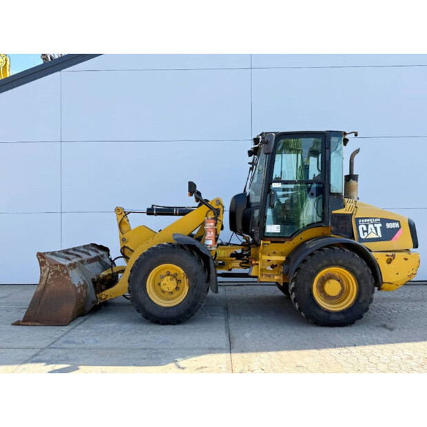 2010 Caterpillar 908H-42272424