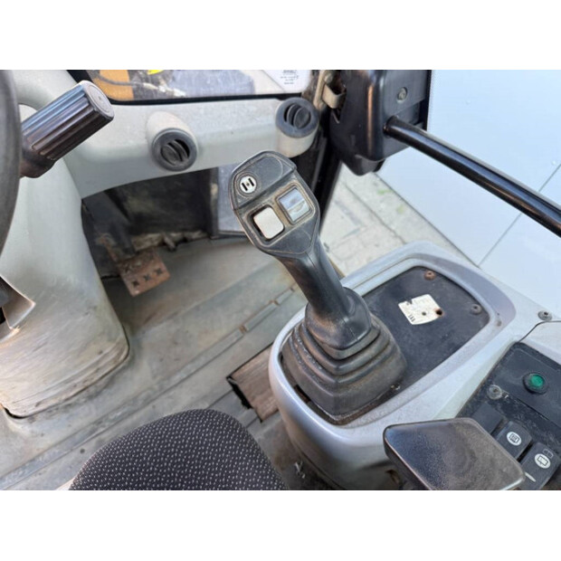 2010 Caterpillar 908H-42272433
