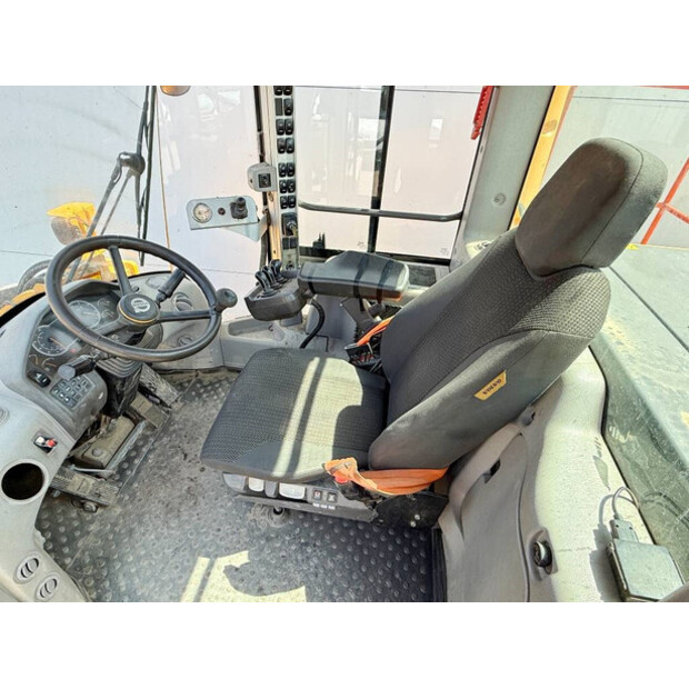 2018 Volvo L220H-42272988