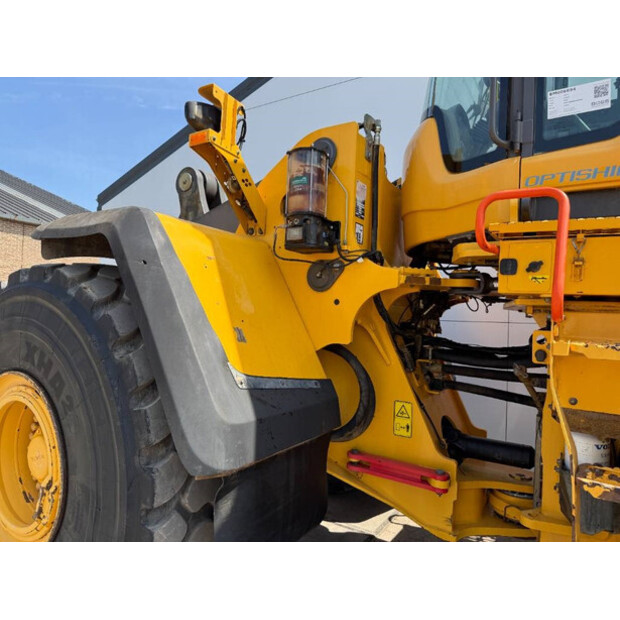 2018 Volvo L220H-42273002