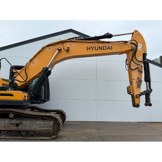 2018 هيونداي HX380L-42273184