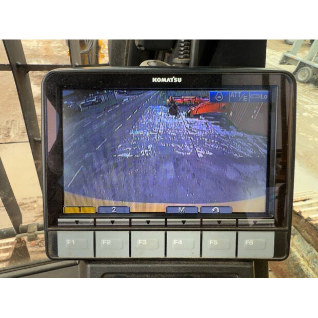 2016 Komatsu PC490LC-10-42273206