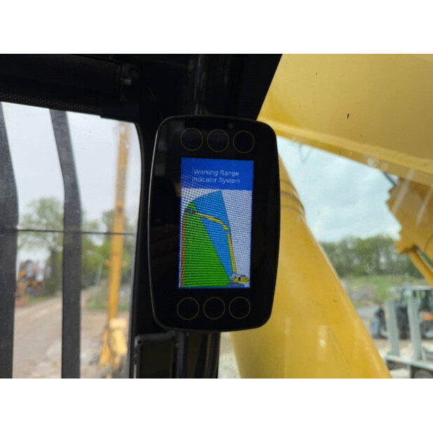 2016 Komatsu PC490LC-10-42273209