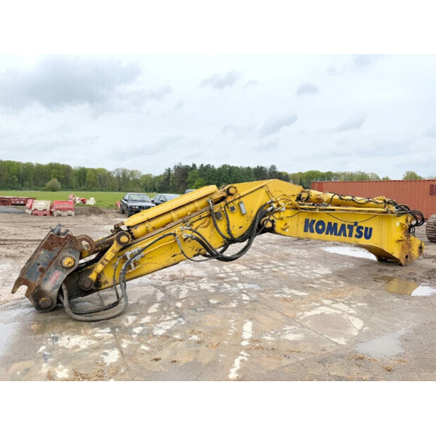 2016 Komatsu PC490LC-10-42273213