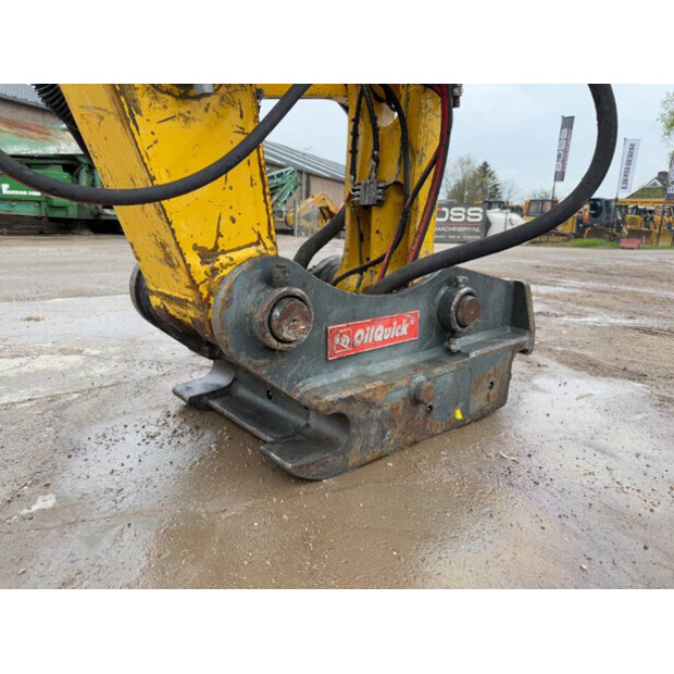 2016 Komatsu PC490LC-10-42273215