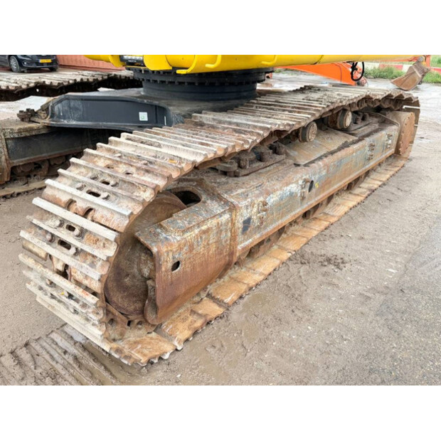 2016 Komatsu PC490LC-10-42273218
