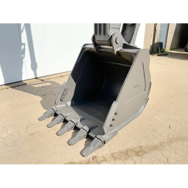 2025 Volvo EC210-42273262