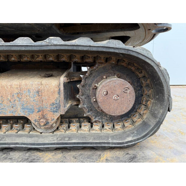 2019 KUBOTA KX027-4-42273324