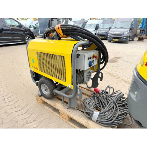 2018 WACKER NEUSON 803-42273368