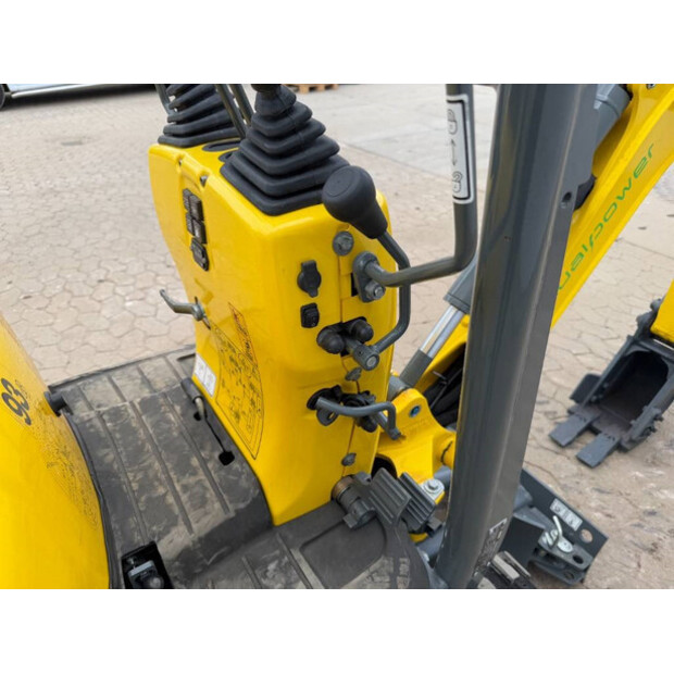 2018 WACKER NEUSON 803-42273385