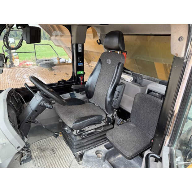 2012 Caterpillar 777G-42273463