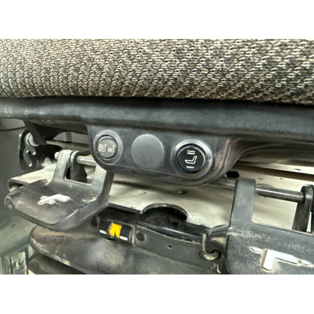 2012 Caterpillar 777G-42273470